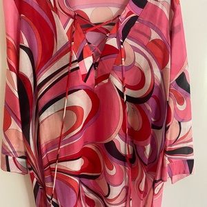 Tunic/swimsuit cover up